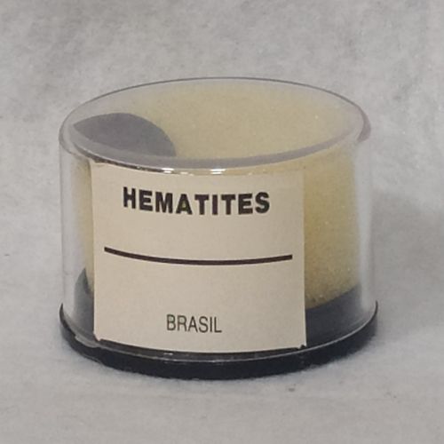 MINERAL HEMATITES ( BRASIL )